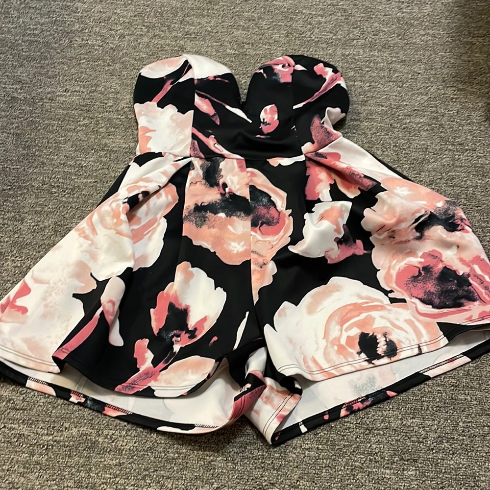 Sarah La Black Pink Floral Dye Strapless Romper